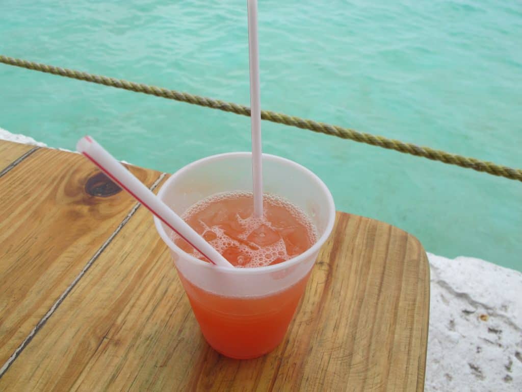 Best Nassau Bars for a Cruise Stopover