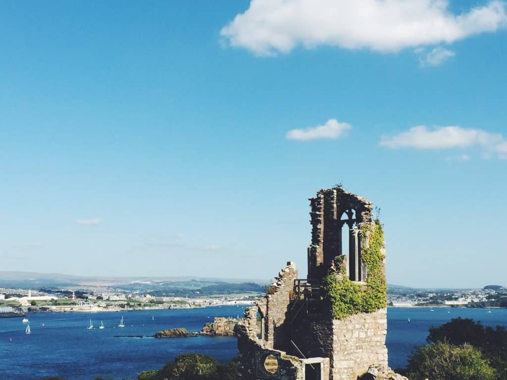 Hiking in Mount Edgecumbe, Cornwall