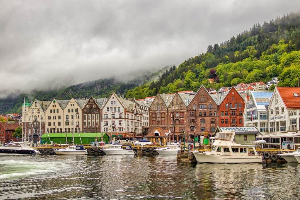 Are you celiac in Norway? Check out this full guide to gluten free Norway, including tips for gluten free restaurants in Oslo, Stavanger, Bergen, and more. #glutenfreenorway #glutenfreeoslo #glutenfreestavanger #glutenfreebergen #glutenfreetravel