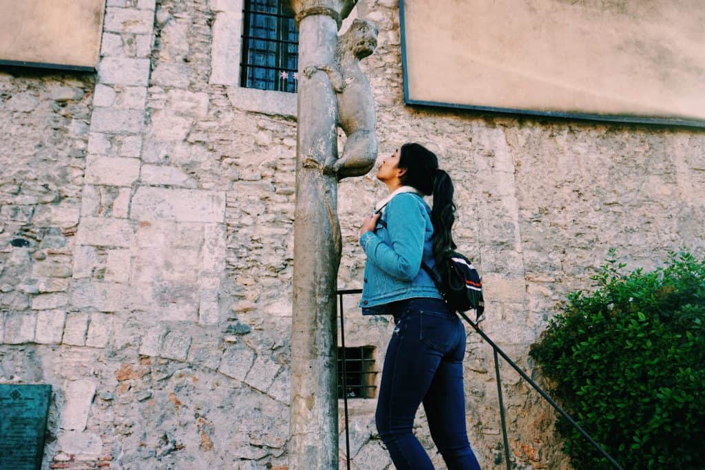 9. Kiss the Lion's Butt The hilarious and ... highly hygienic (note sarcasm) legend is that if you kiss the lion statue's butt, it will ensure that you come back to Girona. I, for one, had fallen in love with the city by this point so I made sure to pucker up and give the lion's butt a big kiss. Luckily, of all the free things to do in Girona, this only costs your dignity!