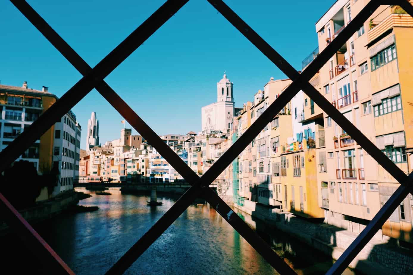 Everyone loves a freebie, so take advantage of these 10 free things to do in Girona, Spain! This under the radar city is full of sights, legends, and more.