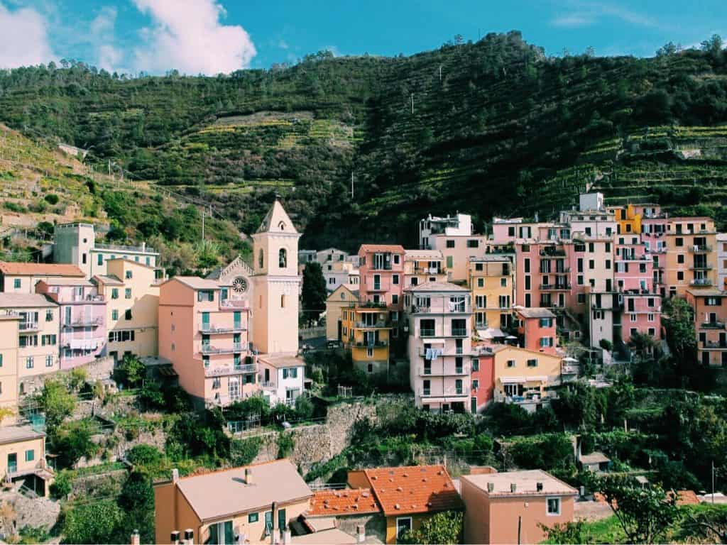 I'm sharing my top tips for gluten free Cinque Terre, Italy, including restaurant recommendations village by village and a FREE downloadable map!