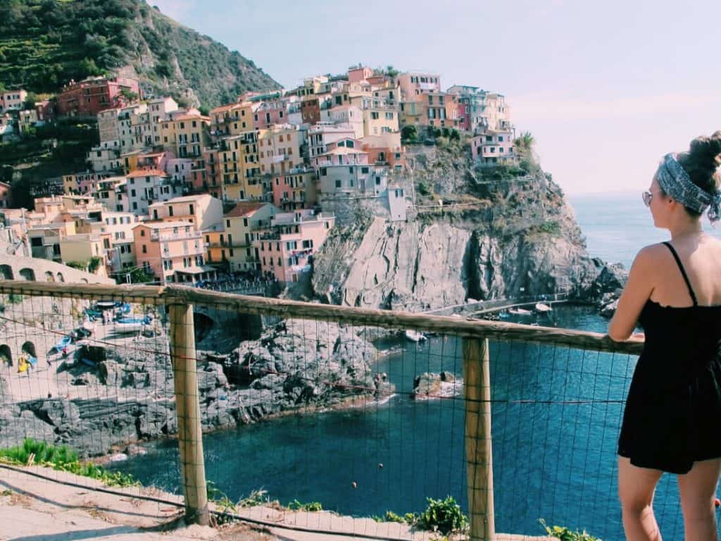 Looking for gluten free Cinque Terre restaurants? Check out the best gluten free options in this village by village guide written for celiacs. #glutenfreecinqueterre #glutenfreeitaly