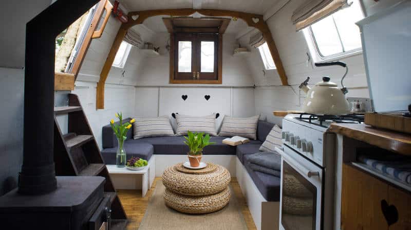 London's hidden gem Little Venice is rising on the tourist radar. If you're curious what to do in Little Venice London, then read on for my guide!