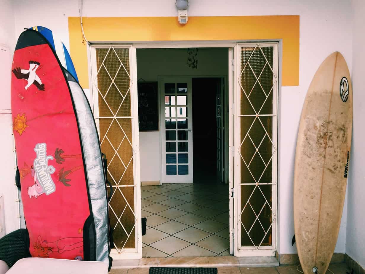 Bura Surfhouse is by the beach in Lagos Portugal. But what makes this hostel special? Here are all the reasons you should fly to Portugal for this hostel. #burasurfhouse #lagosportugal #portugal #lagoshostel #travel #surfhostel 