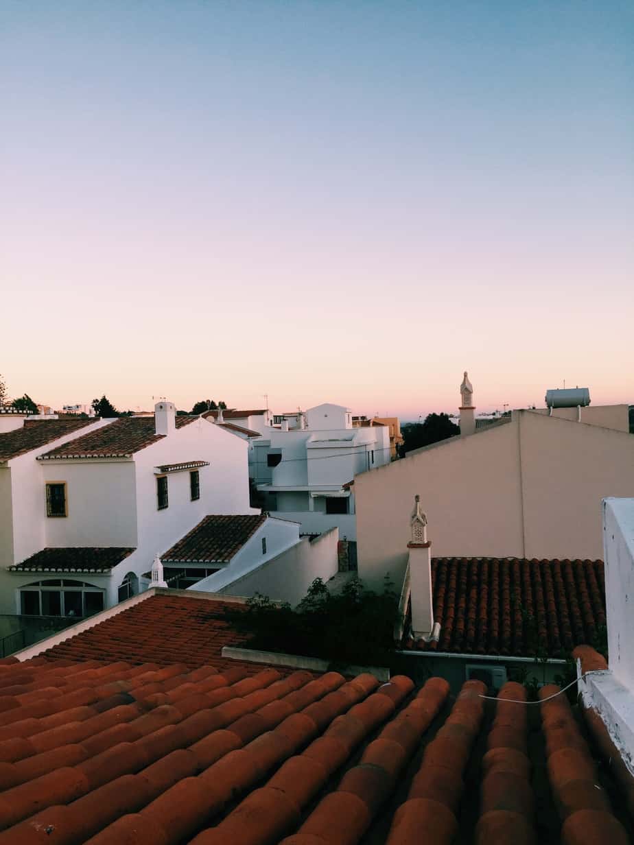 Bura Surfhouse is by the beach in Lagos Portugal. But what makes this hostel special? Here are all the reasons you should fly to Portugal for this hostel. #burasurfhouse #lagosportugal #portugal #lagoshostel #travel #surfhostel 