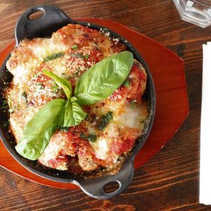 New York City is a gluten free mecca. This is your guide to the gluten free restaurants NYC scene, including 100% gluten free restaurants, bakeries, and more. #glutenfree #glutenfreetravel #glutenfreenyc