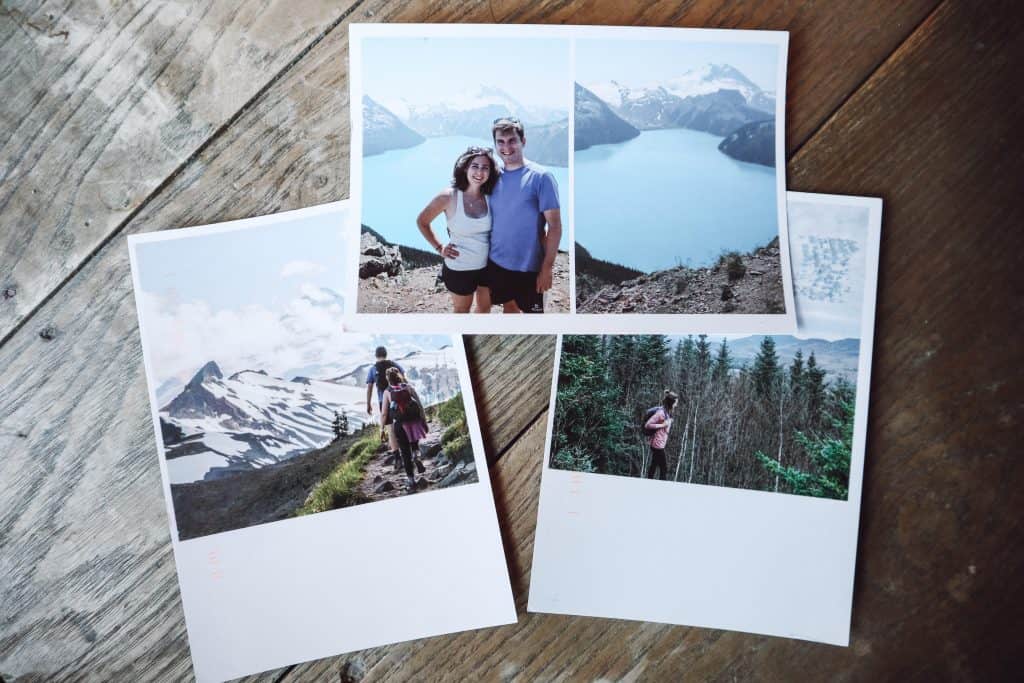 Ever dreamed of sending a personalized postcard from your travels? With this company, you can send a postcard online with the click of a button. #mypostcard #onlinepostcard #sendapostcardonline #travel #snailmail