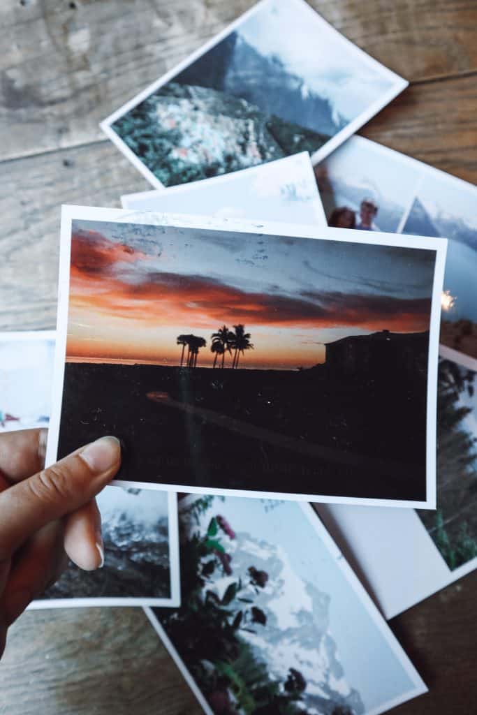 Ever dreamed of sending a personalized postcard from your travels? With this company, you can send a postcard online with the click of a button. #mypostcard #onlinepostcard #sendapostcardonline #travel #snailmail