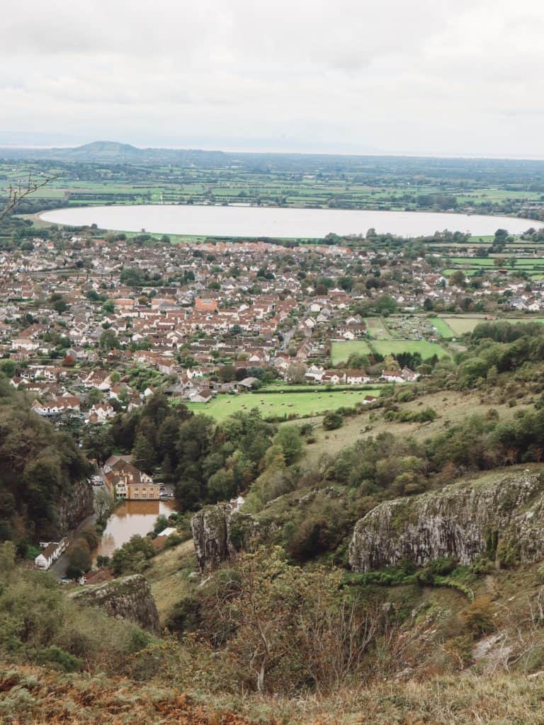 Planning a weekend getaway to Cheddar Gorge and looking for things to do? Check out these 15+ things to do in Cheddar Gorge from walks to the best meals. #cheddargorge #cheddargorgesomerset #somerset #mendips #mendiphills #thingstodoincheddar #thingstodoincheddargorge