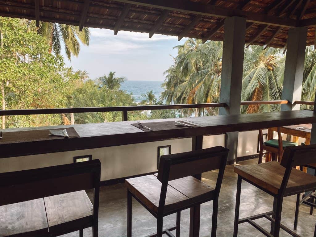 A complete review of Jasper House Sri Lanka. This open air boutique hotel is located in stunning Hiriketiya Beach, hidden away on Sri Lanka's south coast. #jasperhousesrilanka #jasperhousehiriketiya #hiriketiyabeach #hiriketiyasrilanka #srilankahotels