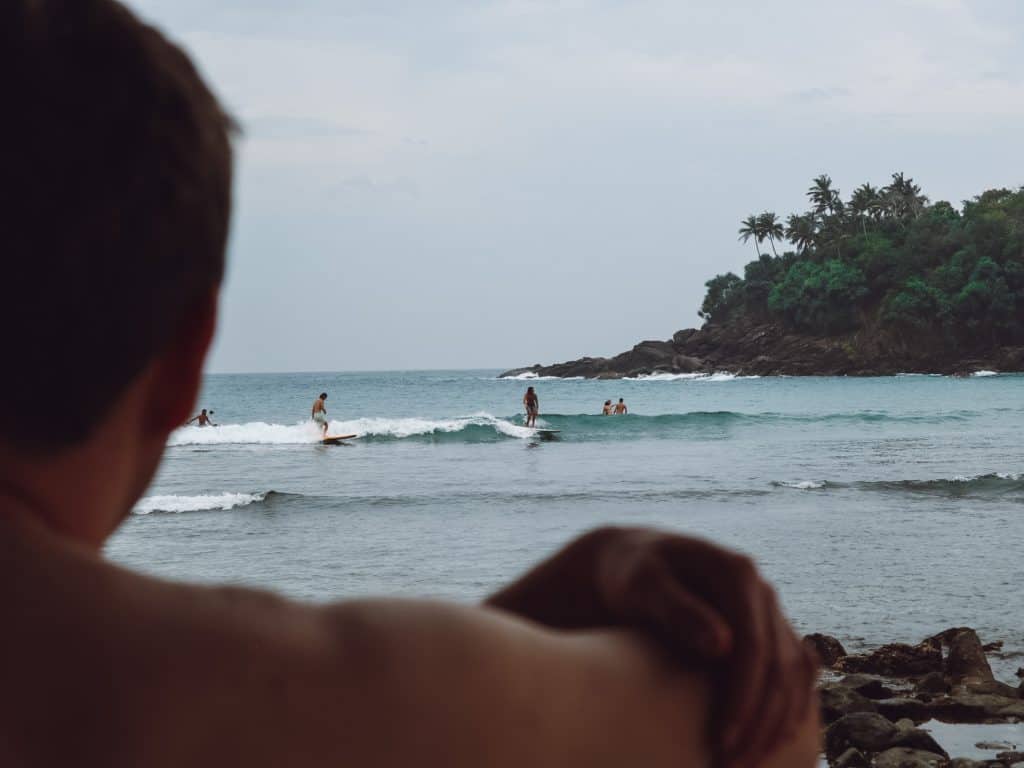 A complete guide to Hiriketiya Beach Sri Lanka, the south coast surfing bay. But Hiriketiya is more than surfing! Here are 15 things to do in Hiriketiya. #hiriketiyabeach #hiriketiyabeachsrilanka #thingstodoinhiriketiya #srilankasouthcoast