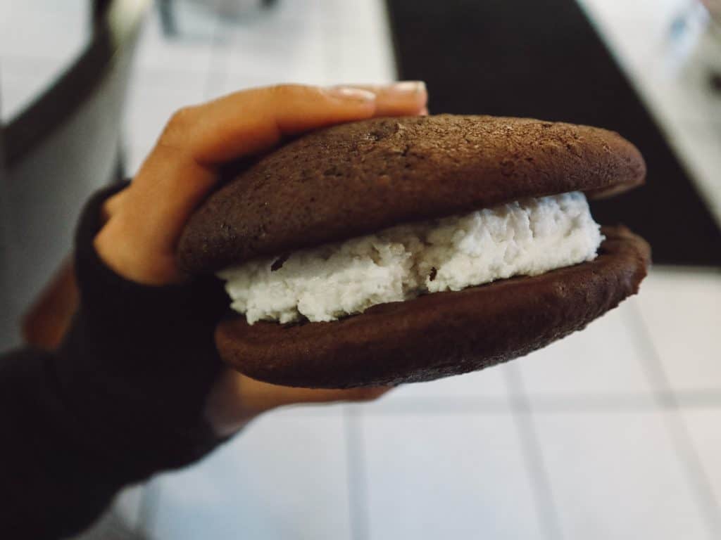 gluten free whoopie pie