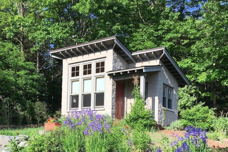 20 Tiny Houses in Michigan You Need to Stay in on Your Next Vacation