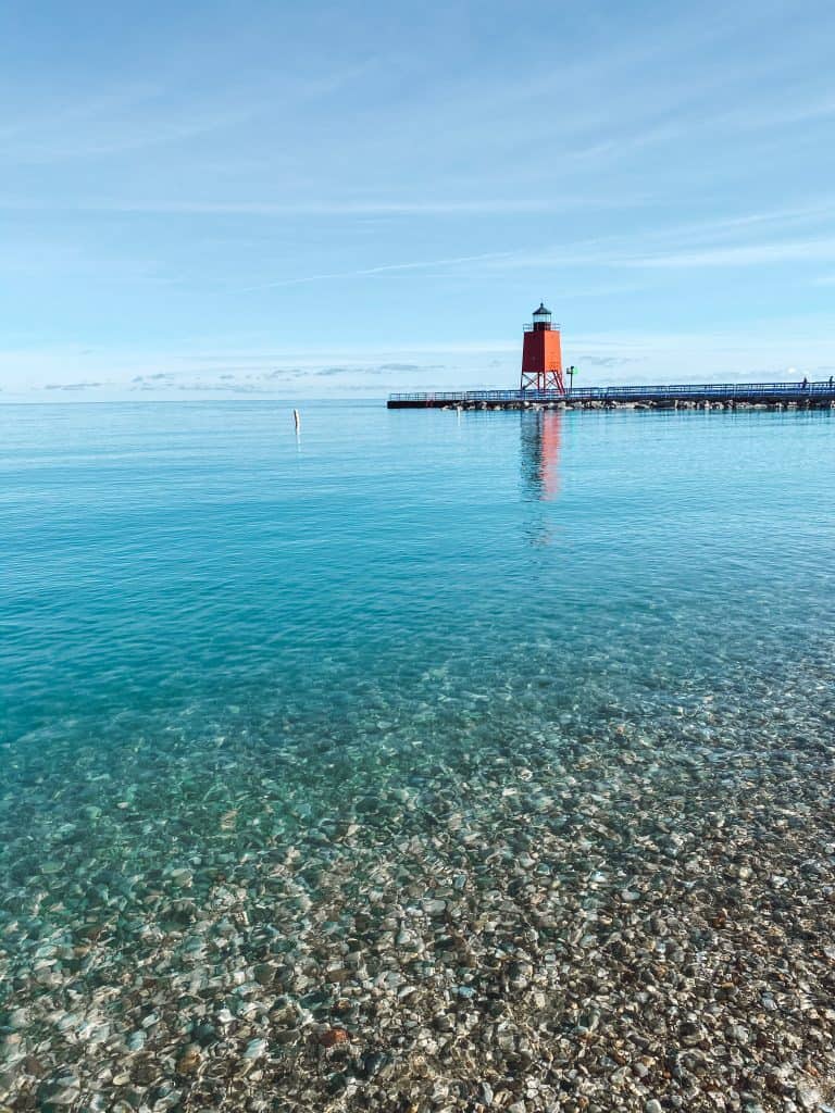 Check out this complete guide to gluten free Charlevoix Michigan! Includes Charlevoix's top 10 gluten free restaurants that are safe for celiacs. Michigan | USA | United States of America | Travel Destinations | Charlevoix Michigan | Charlevoix | Gluten Free Travel | Gluten Free | Local Guide | Wanderlust