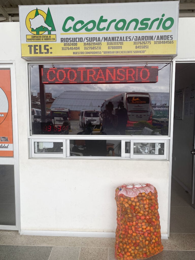 Cootransrio bus stand in the Riosucio bus station.