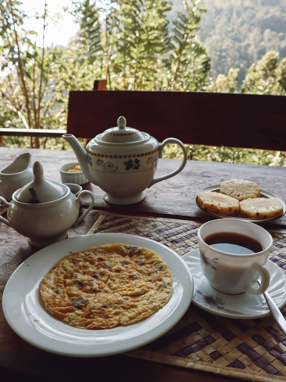 omelette and coffee overlooking ella gap in sri lanka