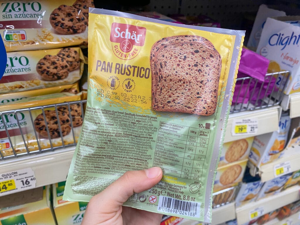 The ingredients packaging of Schar gluten free bread.