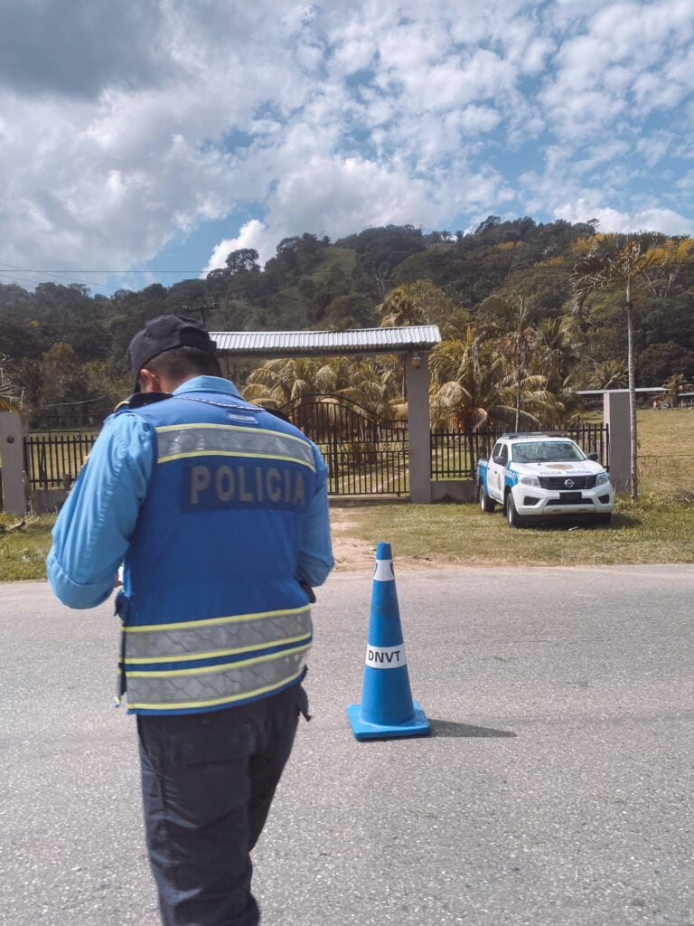 The back of a Honduras police officer