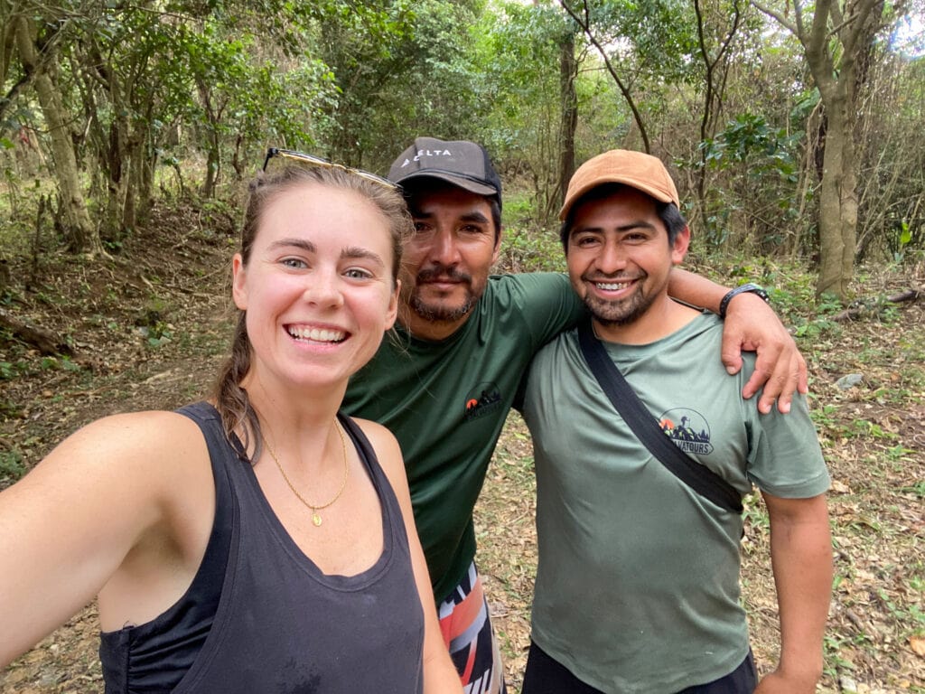 A selfie of Sarah and two Salvadorean men - William in the middle and Edwin on the right.