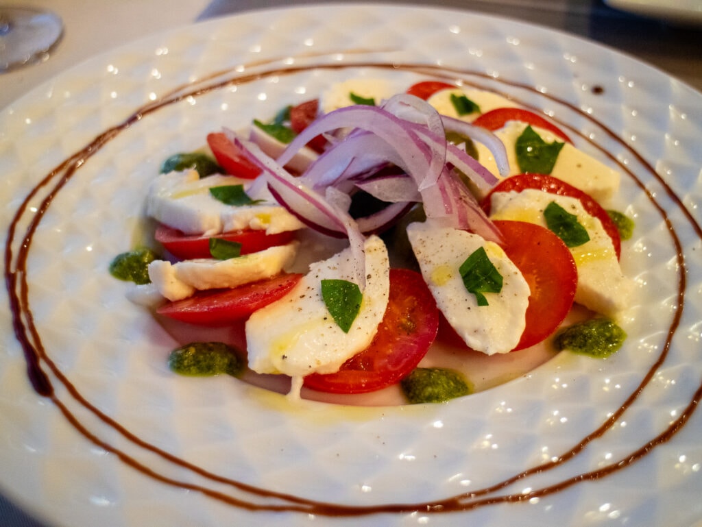 gluten free caprese salad in hiroshima japan