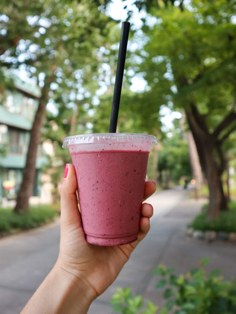 Red berry smoothie Tokyo