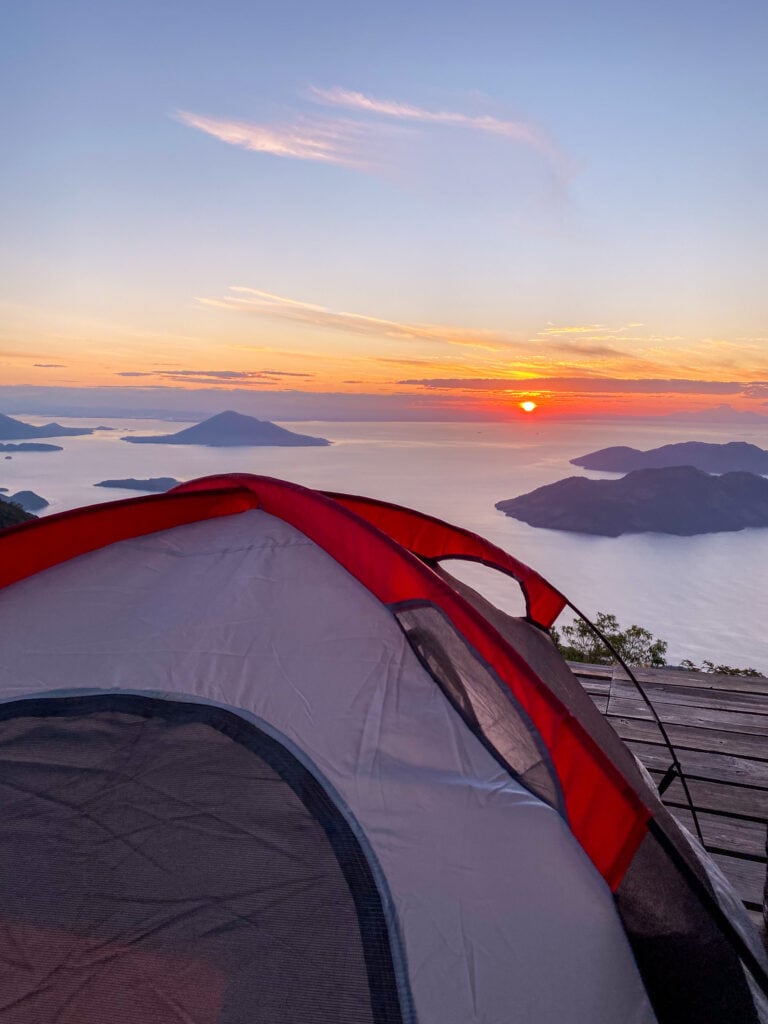 conchagua volcano camping tent