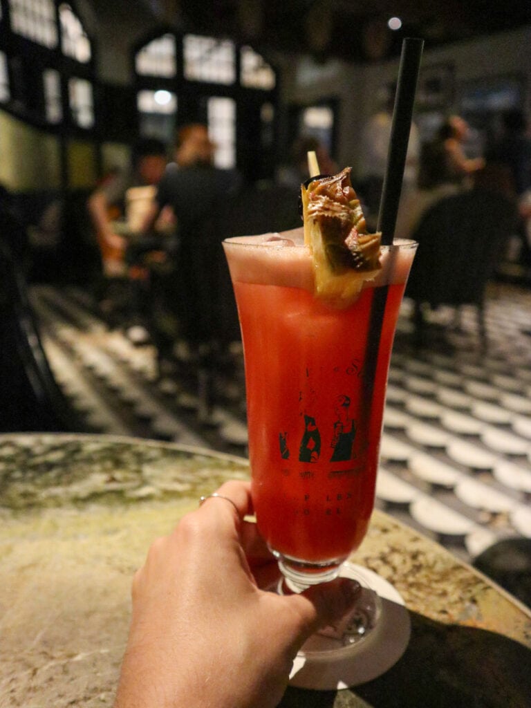 Singapore sling cocktail