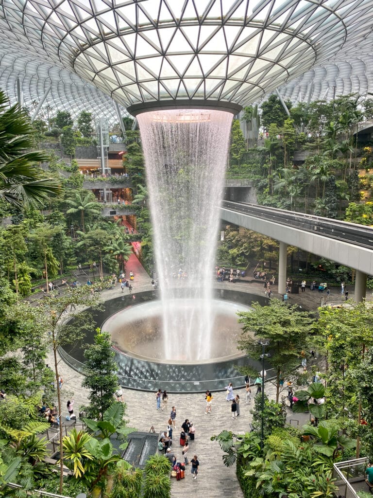 waterfall at singapore airport jewel.