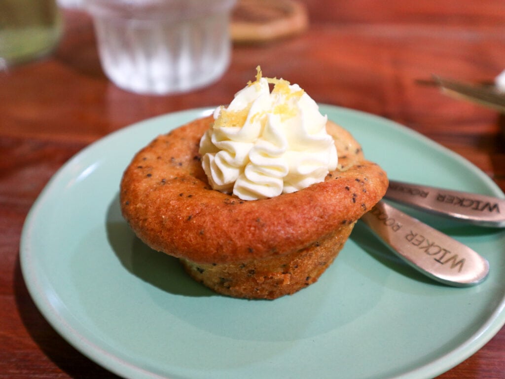 gluten free lemon poppyseed muffin