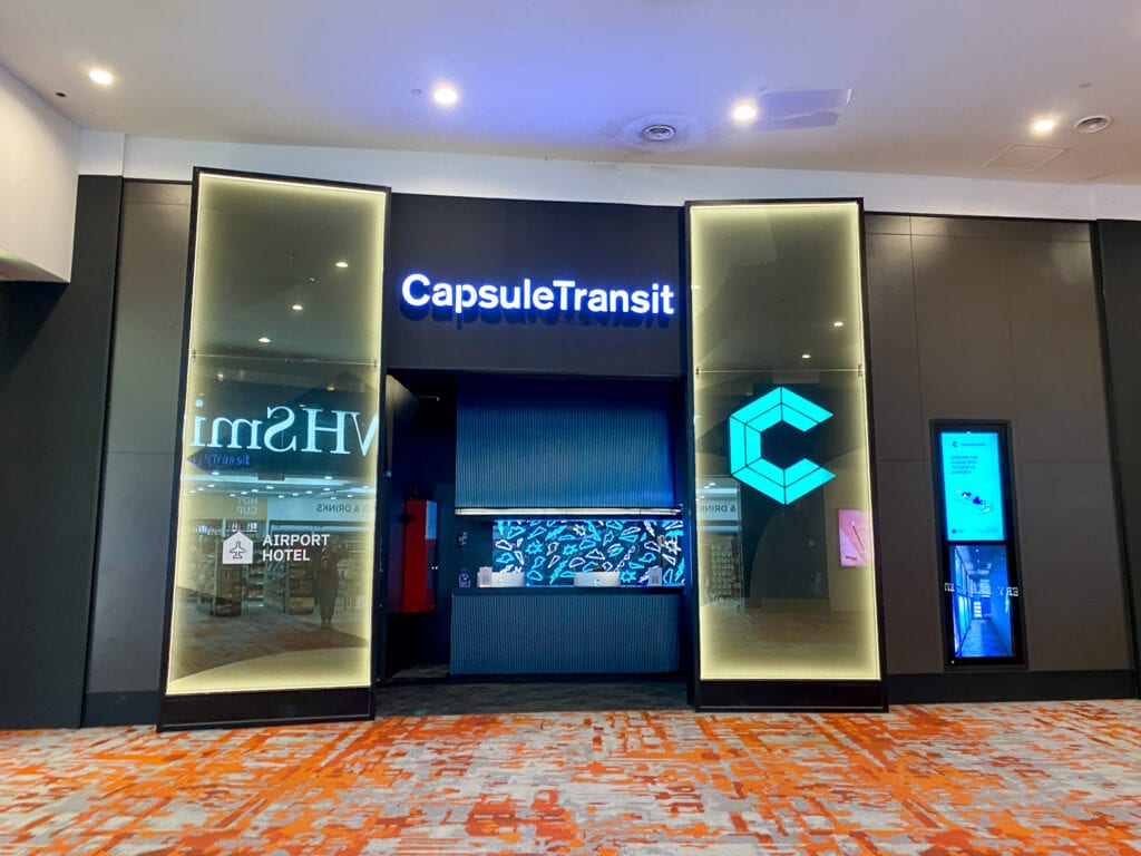 Capsule transit hotel kuala lumpur airport