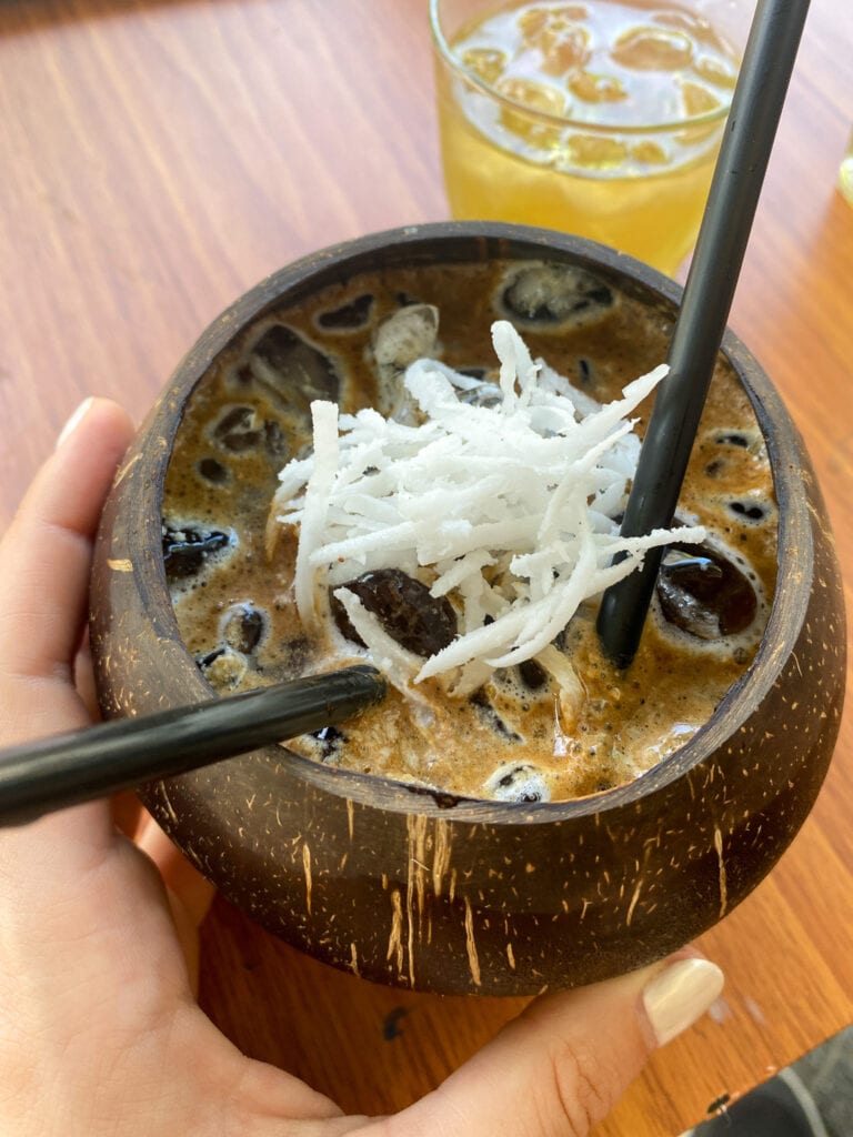 coconut coffee hoi an