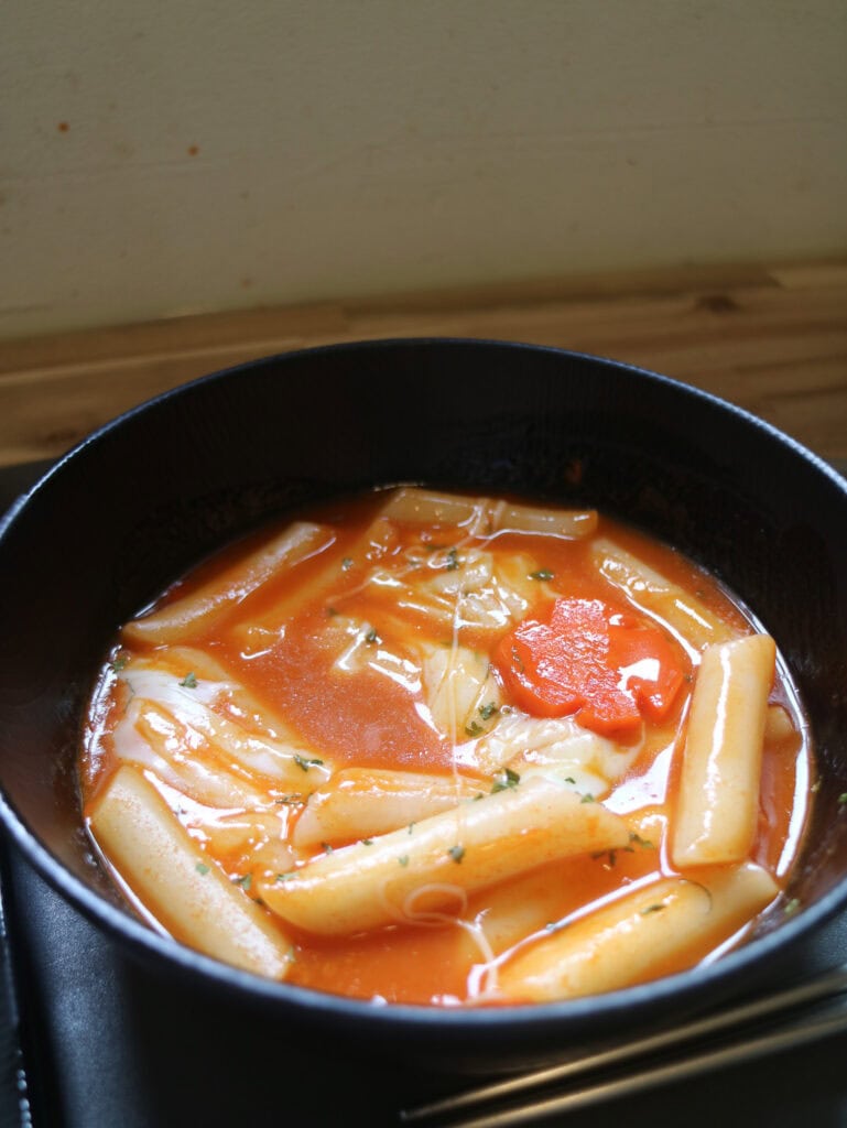 tteok-bokki bowl